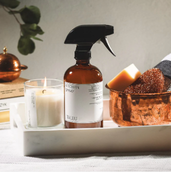 Local canadian vancouver realtor closing homeowner mortgage broker corporte gifting The care package birthday mothers day thank you gift box vancouver realtor closing client gift