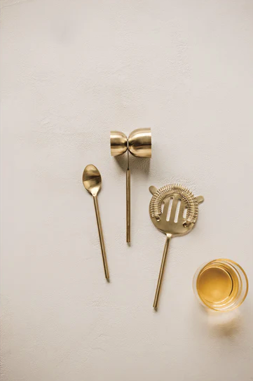 vancouver local canadian gift box, realtor homeowner closing gifts, birthday sympathy, mortgage broker gift basket